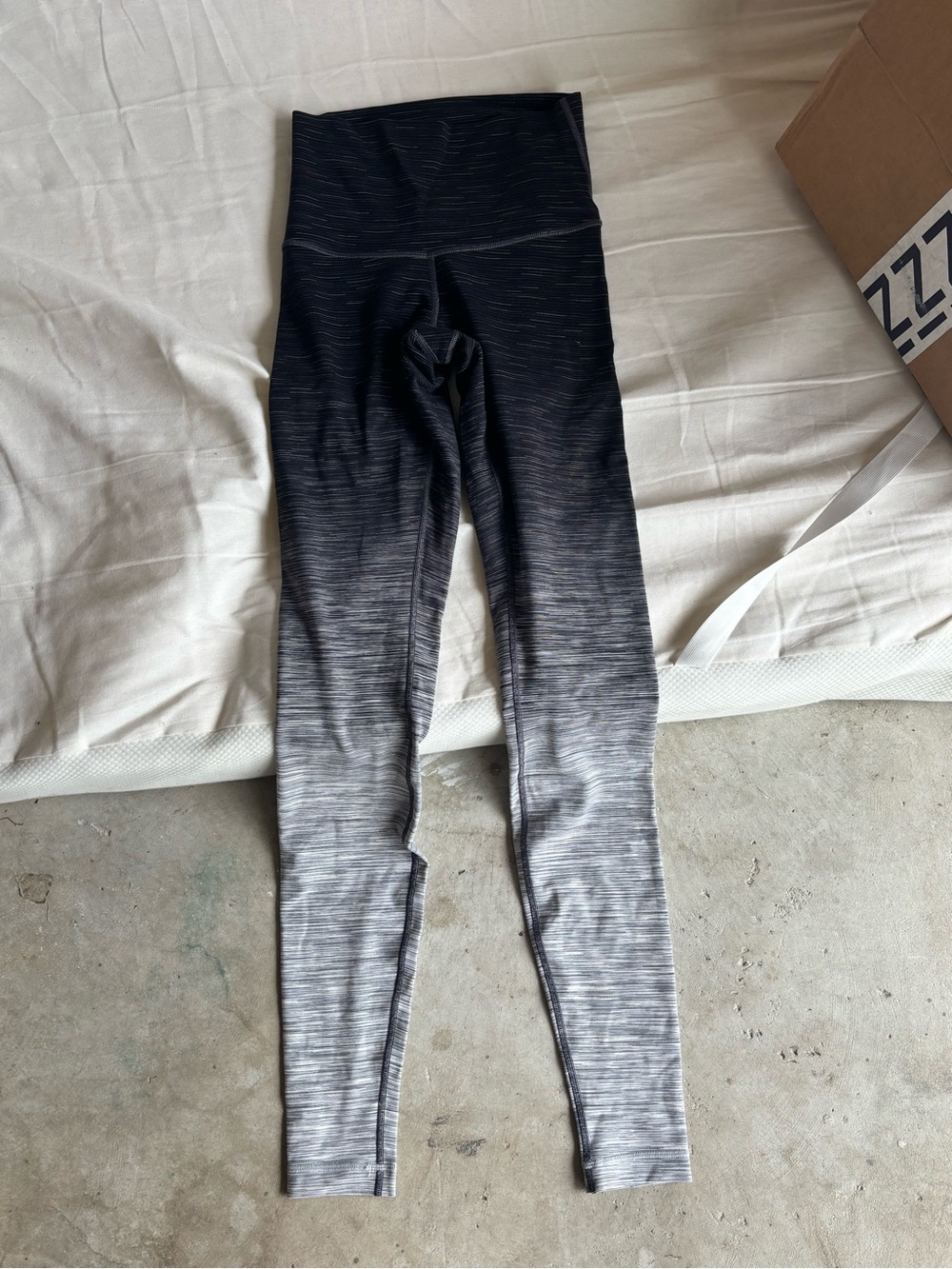 lululemon athletica Black to Light Gray Ombre Leggings